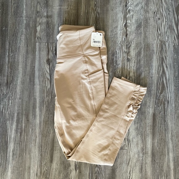 FREE PEOPLE OUT OF YOUR LEAGUE CLAY LEGGINGS - Picture 2 of 8